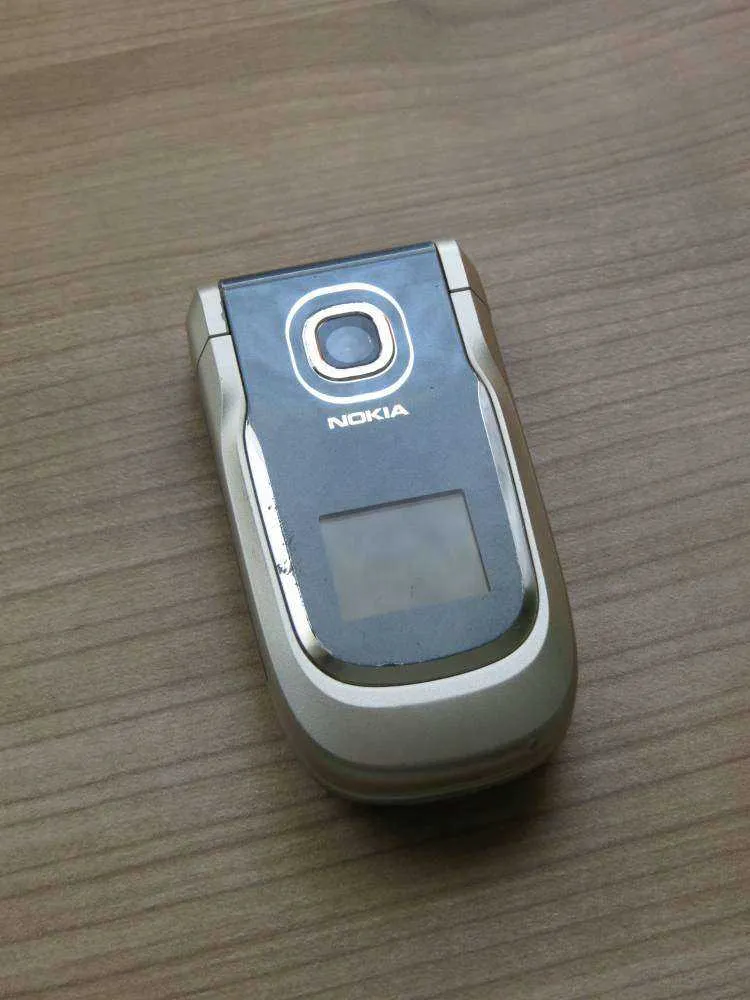 Nokia 2760