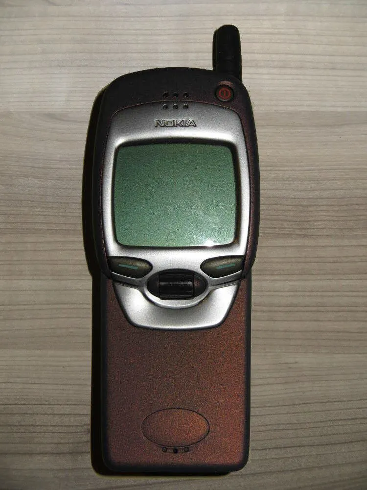 Nokia 7110