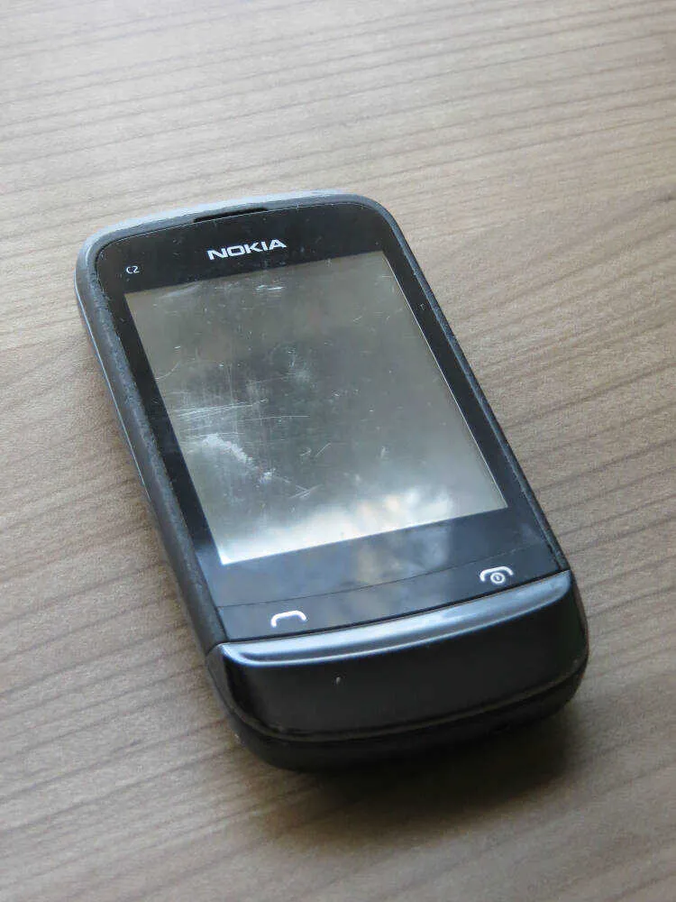 Nokia C2-02