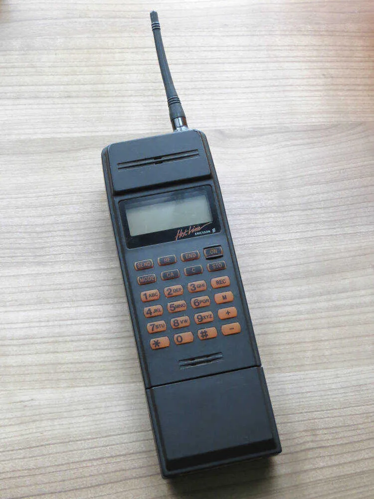 Ericsson Hotline Pocket 1311