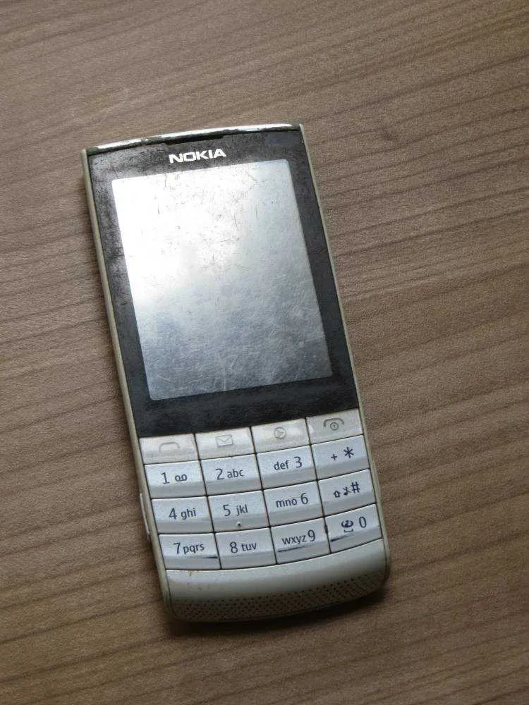 Nokia X3-02