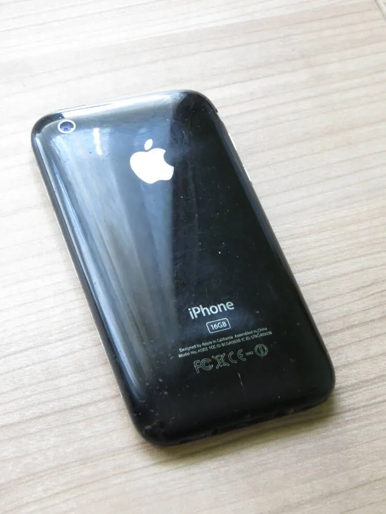 Parte trasera iPhone 3GS